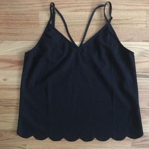 Scallop black tank top